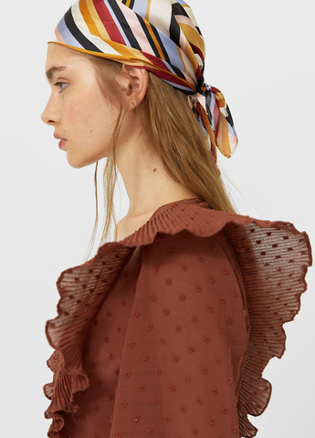 Коричневая блуза Stradivarius