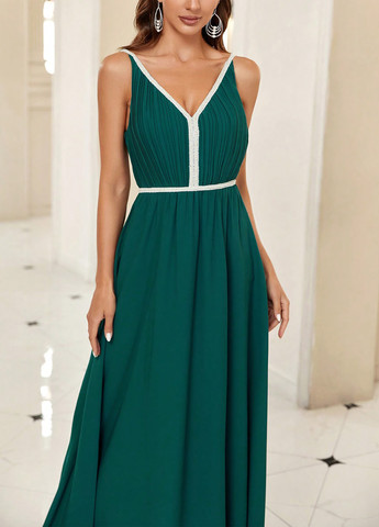 Темно-зеленое вечернее, праздничный платье клеш, с открытой спиной SHEIN однотонное