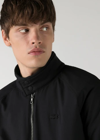 Чорна демісезонна куртка Lacoste