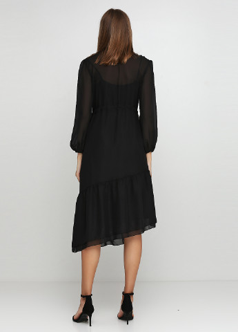 Чорна коктейльна сукня а-силует My Caramele однотонна