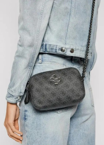 Жіноча прямокутна сумочка крос-боді на ланцюжку ELLIANA чорна Guess (253384192)