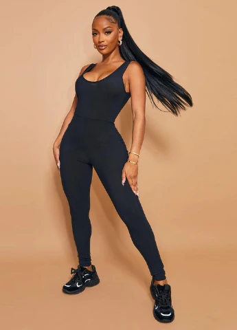 Комбинезон PrettyLittleThing комбинезон-брюки однотонный чёрный кэжуал полиэстер, трикотаж
