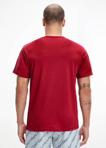Червона футболка Calvin Klein