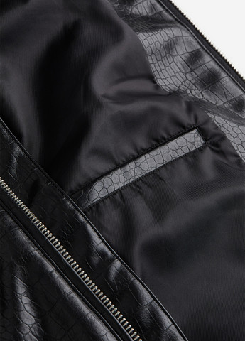 Черная демисезонная куртка H&M