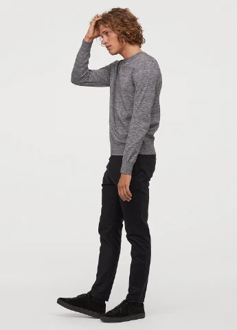 Серый зимний свитер джемпер H&M
