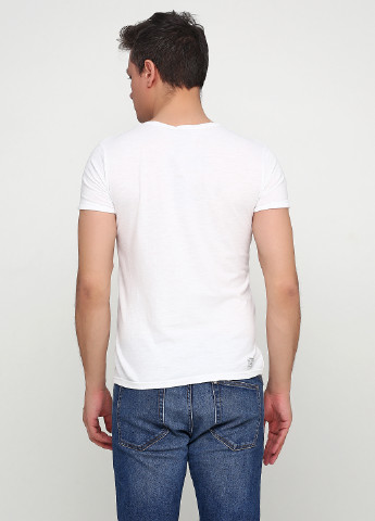 Белая летняя футболка Sublevel