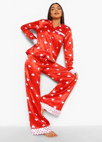 Красная всесезон пижама Boohoo