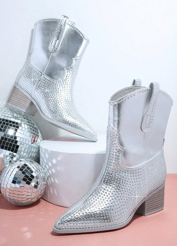 Осенние полусапоги казаки SHEIN со стразами из искусственной кожи