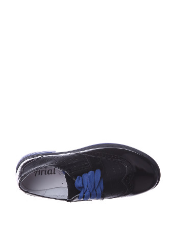 Черные туфли на низком каблуке Arial