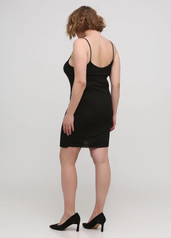 Черное кэжуал платье Boohoo однотонное