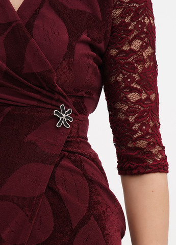 Бордова коктейльна сукня на запах Babylon однотонна