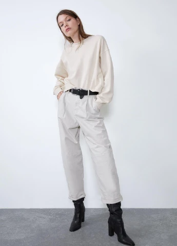 Молочний світшот Zara однотонний без декору (252197372)