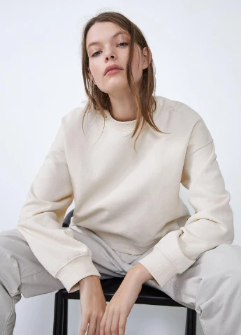 Молочний світшот Zara однотонний без декору (252197372)
