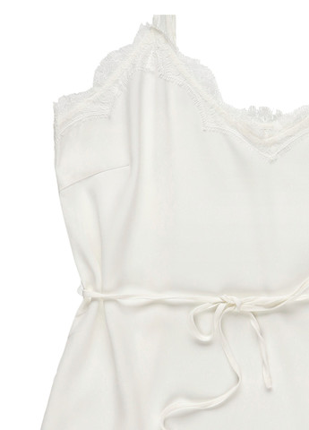 Белое кэжуал платье платье-комбинация Vila однотонное