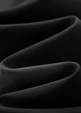 Черная демисезонная куртка SHEIN