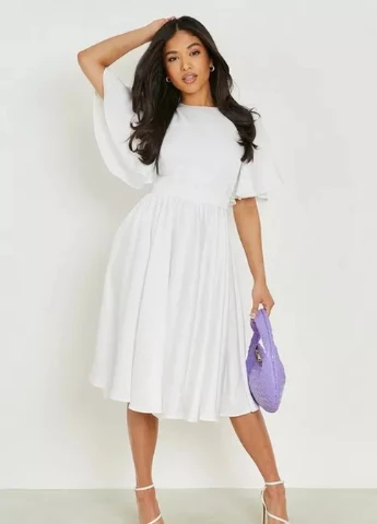 Белое платье Boohoo