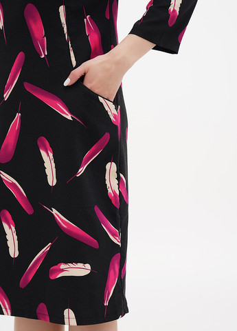 Черное кэжуал платье а-силуэт Sassofono с рисунком