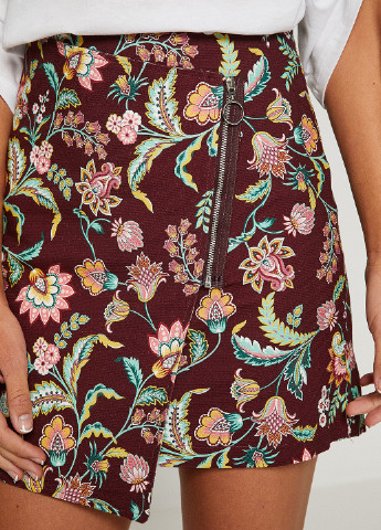 Бордовая кэжуал цветочной расцветки юбка KOTON а-силуэта (трапеция), на запах