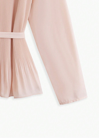 Светло-розовая блуза SHEIN