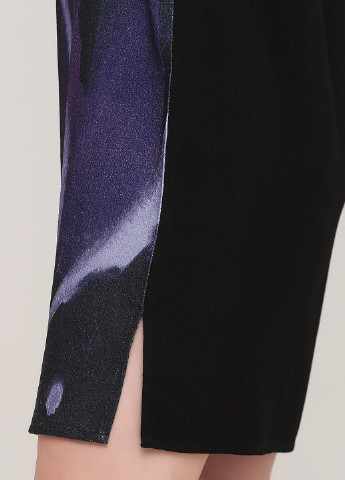 Черное кэжуал платье Minus с абстрактным узором
