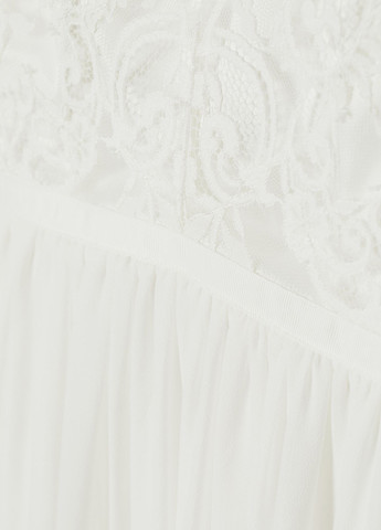 Белое вечернее платье клеш H&M однотонное