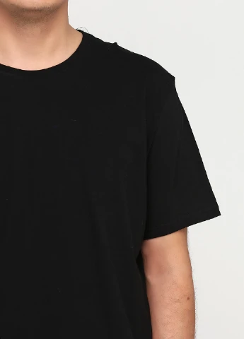 Черная футболка H&M