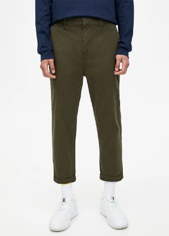 Хаки кэжуал демисезонные чиносы брюки Pull & Bear