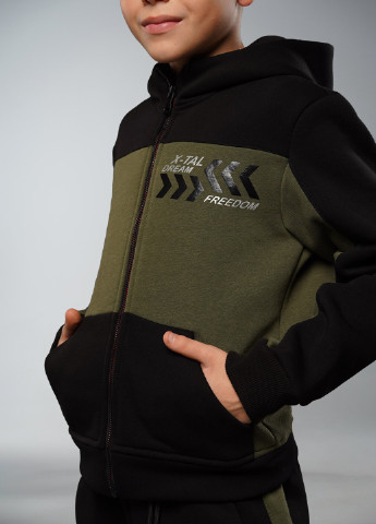 Оливковий (хакі) зимовий спортивний костюм з написами Sinthia (194959066)