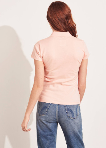 Светло-розовая женская футболка-поло Hollister однотонная