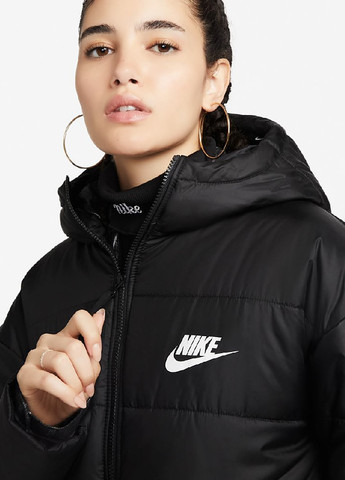 Черная зимняя куртка dx1798-010_2024 Nike W NSW SYN TF RPL HD PARKA