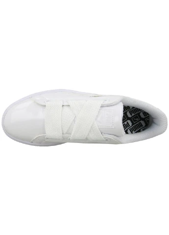 Кроссовки 363073-02 Puma Basket Heart Patent белые демисезоны (317229325)