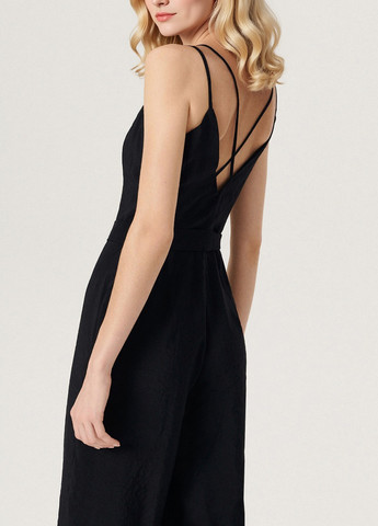 Комбинезон Reserved комбинезон-брюки однотонный чёрный кэжуал модал