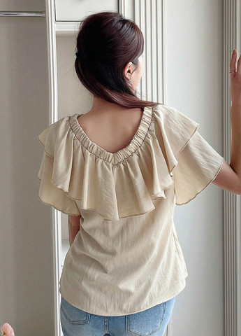 Светло-бежевая блуза SHEIN