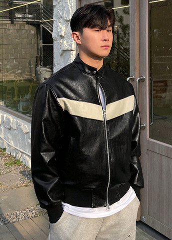 Черно-белая зимняя куртка байкерская SHEIN