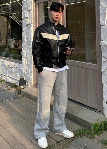 Черно-белая зимняя куртка байкерская SHEIN