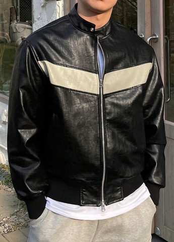 Черно-белая зимняя куртка байкерская SHEIN