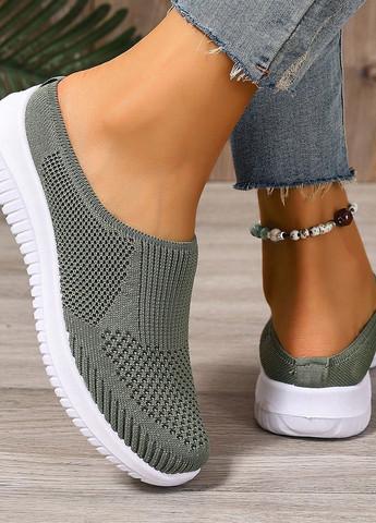 Серо-зеленые слипоны SHEIN без каблука с перфорацией, с белой подошвой