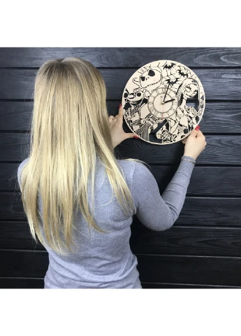 Дитячий настінний годинник з дерева «Кошмар перед Різдвом» 7Arts (253566628)