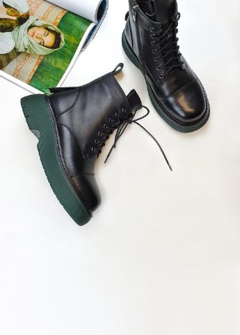 Зимние женские кожаные зимние ботинки на меху черные Brocoli