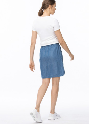 Светло-синяя джинсовая однотонная юбка Lacoste