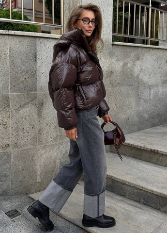 Темно-коричневая зимняя куртка No Brand