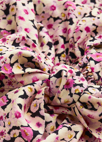 Комбинированное кэжуал платье на запах H&M с цветочным принтом