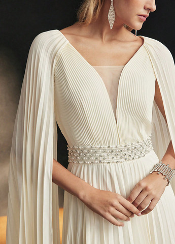 Кремова святковий сукня сукня-кейп, а-силует, плісована SHEIN однотонна