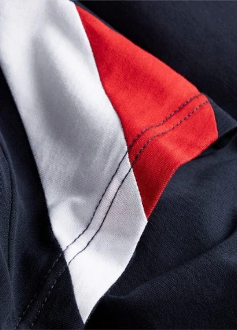 Темно-синяя футболка Tommy Hilfiger