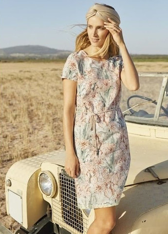 Комбинированное кэжуал платье футляр Esmara с цветочным принтом