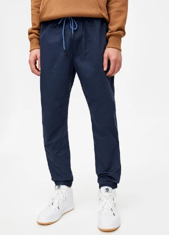Темно-синие брюки Pull & Bear