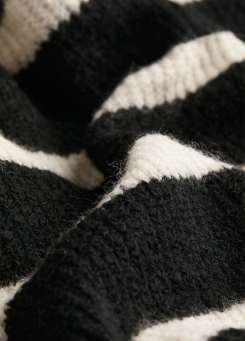 Черно-белое кэжуал платье платье-свитер, а-силуэт H&M в полоску