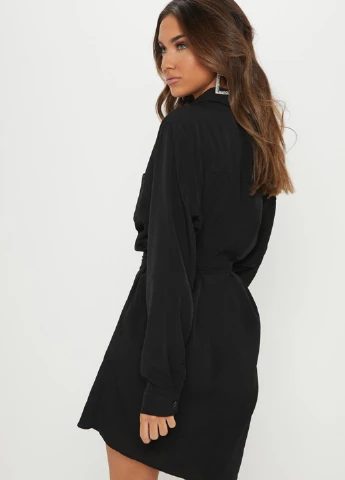 Чорна кежуал сукня сукня-сорочка PrettyLittleThing однотонна