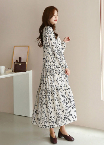 Кремова кежуал сукня а-силует SHEIN з квітковим принтом