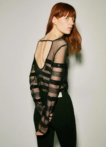 Чёрная блуза Bershka